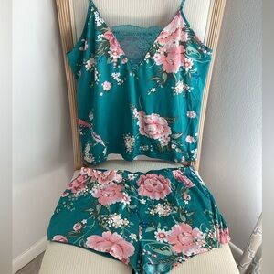 💗 FLORA NIKROOZ lingerie cami set L pajamas camisole NWOT lounge